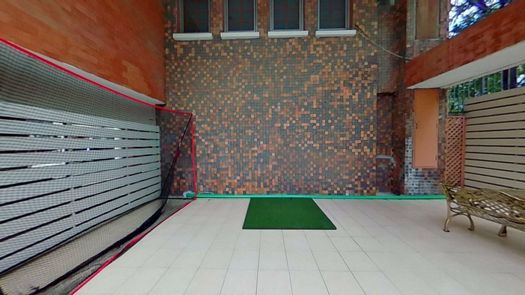 3D Walkthrough of the Outdoor Putting Green at T.P.J. Condo