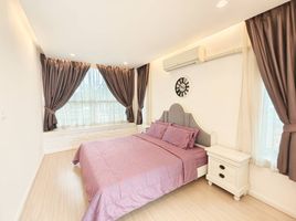 3 Schlafzimmer Reihenhaus zu verkaufen in Saraphi, Chiang Mai, Yang Noeng