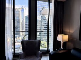 1 спален Кондо в аренду в Noble Ploenchit, Lumphini