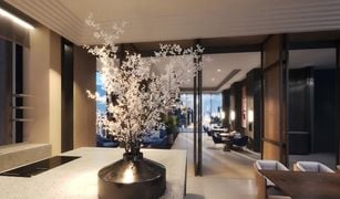 2 Bedrooms Condo for sale in Huai Khwang, Bangkok Nue District R9