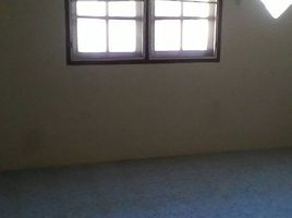 2 Bedroom Townhouse for rent in Phlapphla, Wang Thong Lang, Phlapphla