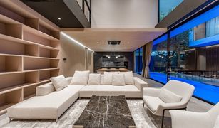 4 Bedrooms House for sale in Chorakhe Bua, Bangkok 