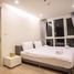 1 Schlafzimmer Appartement zu vermieten im 15 Sukhumvit Residences, Khlong Toei Nuea