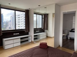 2 Schlafzimmer Appartement zu vermieten im Nantiruj Tower, Khlong Toei