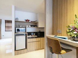 Studio Appartement zu verkaufen im The Bay and Beach Club , Patong