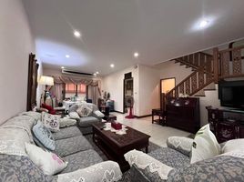 3 Bedroom Townhouse for sale at Baan Somprasong, Na Chom Thian