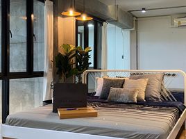 5 Bedroom House for rent in Petcharavej Hospital, Bang Kapi, Khlong Tan Nuea