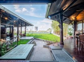 5 Schlafzimmer Penthouse zu vermieten im Fully Furnished Two-Storey-5-Bedroom Western Penthouse for Rent | Riverside Area, Phsar Thmei Ti Bei, Doun Penh, Phnom Penh, Kambodscha