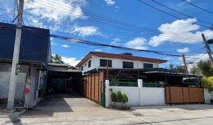 6 Bedrooms House for sale in Chang Phueak, Chiang Mai 