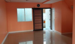3 Bedrooms Townhouse for sale in Bang Krang, Nonthaburi Pruksa Town Ratchapruk