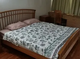 1 Schlafzimmer Wohnung zu vermieten im Regent Royal Place 1, Lumphini