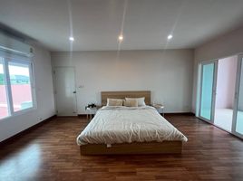 3 Schlafzimmer Haus zu vermieten im The Exclusive Phatthanakan 44, Suan Luang