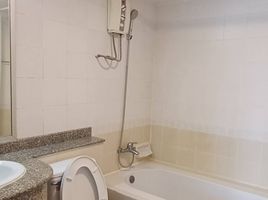 2 спален Квартира на продажу в Navin Court, Lumphini