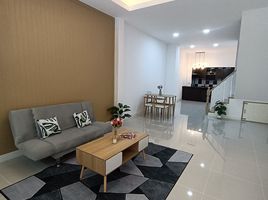 2 Bedroom Townhouse for sale at Supawan Hathai Rat 6, Bang Chan