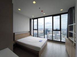 2 спален Кондо в аренду в One 9 Five Asoke - Rama 9, Huai Khwang