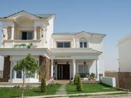 5 Bedroom House for sale at Mountain View 2, The 5th Settlement, New Cairo City