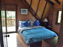 4 Bedroom House for rent at Coconut Paradise, Maenam