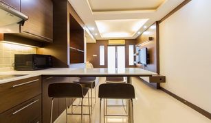 1 Bedroom Condo for sale in Si Lom, Bangkok Nusa State Tower Condominium