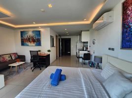 1 Schlafzimmer Wohnung zu verkaufen im Wongamat Tower, Na Kluea, Pattaya