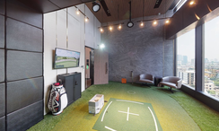 사진들 1 of the Golf Simulator at The Esse Sukhumvit 36