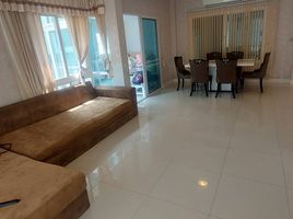 3 Bedroom Villa for sale at Siwalee, Ban Pet