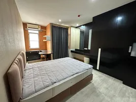 1 Schlafzimmer Wohnung zu vermieten im Baan Klang Krung Resort (Ratchada 7), Din Daeng, Din Daeng