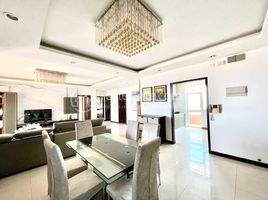 3 Bedroom Apartment for rent at Condo 3Bedrooms Available For Rent In Tonlebasac, Tonle Basak, Chamkar Mon
