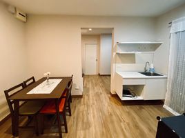 2 Schlafzimmer Appartement zu vermieten im Plum Condo Central Station, Sao Thong Hin