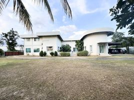 6 Schlafzimmer Villa zu verkaufen im Moo Baan Benjarong, Han Kaeo