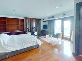 3 Bedroom Apartment for rent at Kallista Mansion, Khlong Toei Nuea