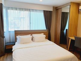 2 Schlafzimmer Wohnung zu vermieten im Blossom Condo @ Sathorn-Charoenrat, Yan Nawa