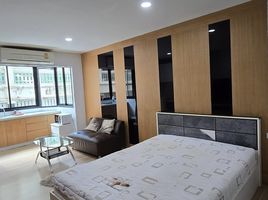 Studio Appartement zu verkaufen im Hillside 2 Condominium , Suthep