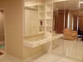 2 Bedroom Apartment for rent at Hive Taksin, Khlong Ton Sai