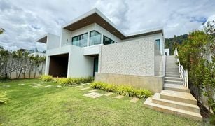 Вилла, 4 спальни на продажу в Ko Kaeo, Пхукет Casa Signature