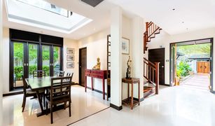 4 chambres Villa a vendre à Choeng Thale, Phuket Chom Tawan Villa