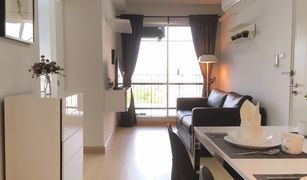 2 Bedrooms Condo for sale in Bang Na, Bangkok Deco Condominium