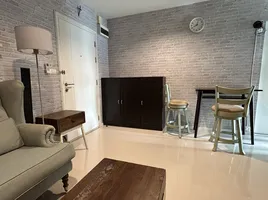 2 Schlafzimmer Wohnung zu vermieten im Aspire Sukhumvit 48, Phra Khanong