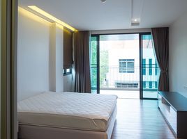 2 Bedroom Condo for rent at Baan Thippayadej, Khlong Toei