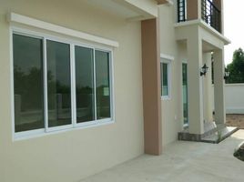 3 Bedroom Townhouse for sale at Baan Nunnarin Park Home, Khu Fung Nuea, Nong Chok