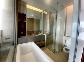 1 Bedroom Condo for rent at The Esse Asoke, Khlong Toei Nuea