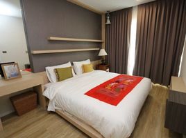 1 Schlafzimmer Wohnung zu verkaufen im Play Condominium, Suthep