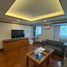 2 Schlafzimmer Appartement zu vermieten im United Tower, Khlong Tan Nuea, Watthana