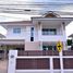 3 Bedroom House for sale in Renu Medical Clinic, San Kamphaeng, San Kamphaeng