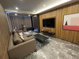 1 спален Кондо на продажу в 168 Sukhumvit 36, Phra Khanong