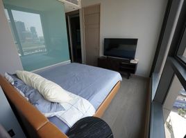 1 Schlafzimmer Appartement zu vermieten im The Esse Asoke, Khlong Toei Nuea