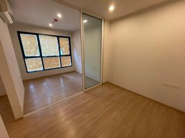 1 Bedroom Apartment for rent at The Base Chaengwattana, Khlong Kluea