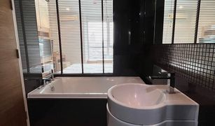 1 Bedroom Condo for sale in Phra Khanong, Bangkok Rhythm Sukhumvit 50