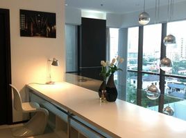 2 спален Квартира в аренду в The Emporio Place, Khlong Tan