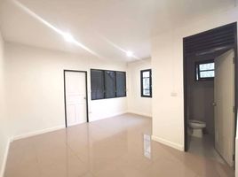 2 Bedroom Townhouse for sale at Budsarin Land & Houses Park, Nong Chom, San Sai, Chiang Mai