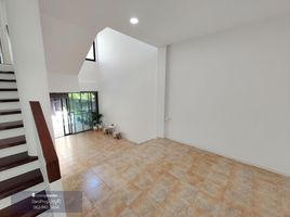 4 Schlafzimmer Villa zu vermieten in Bang Chak, Phra Khanong, Bang Chak